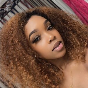 Meet your Posher, Zaria